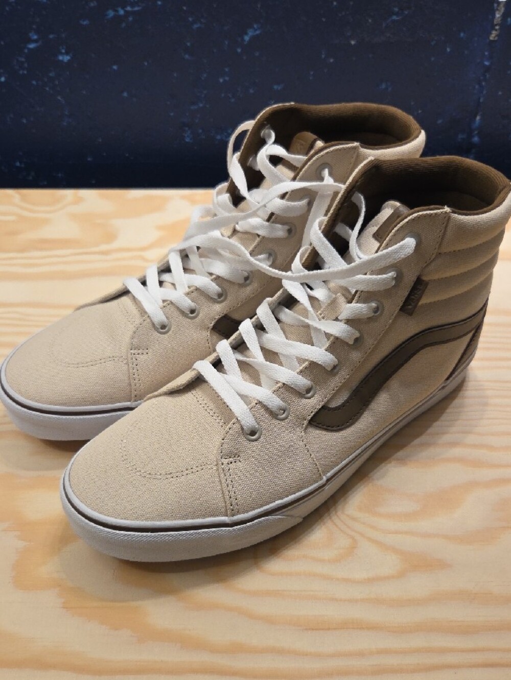 *RARE* Vans Sk8-Hi Tan & Brown Classic Sneakers (Size 12)